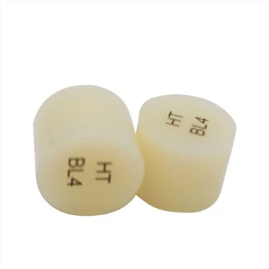 מטיל עיתונות שיניים